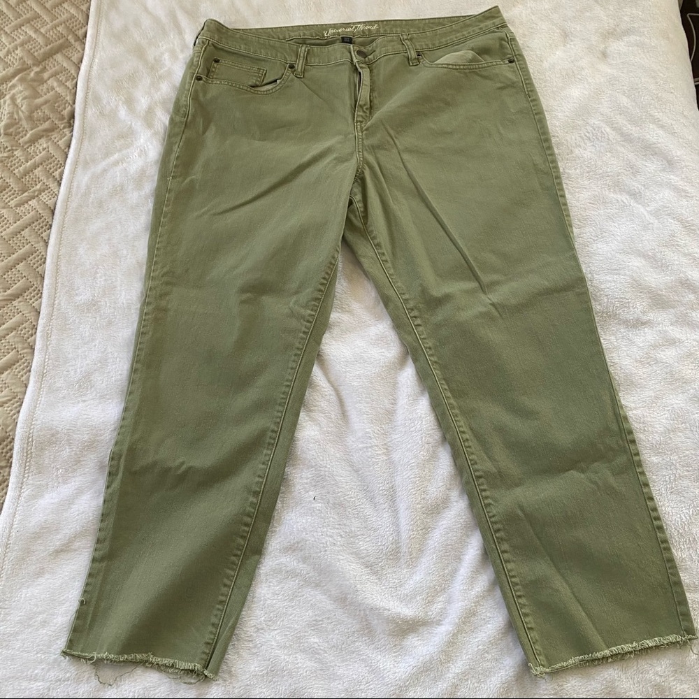 Sage Green Jeans Size 16/33